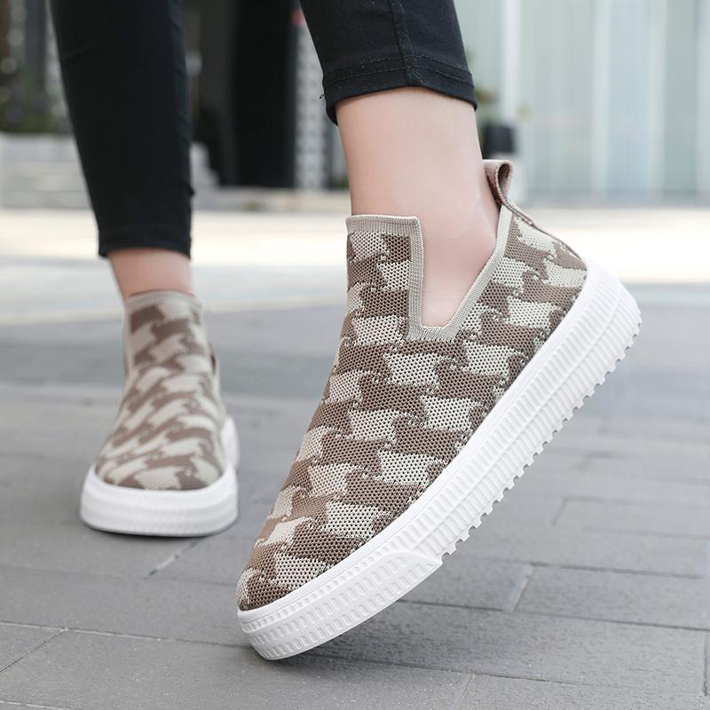Fashion New large size men's fly-woven casual slip-on board shoes fashion all-match anti-slip wear-resistant high quality casual shoes