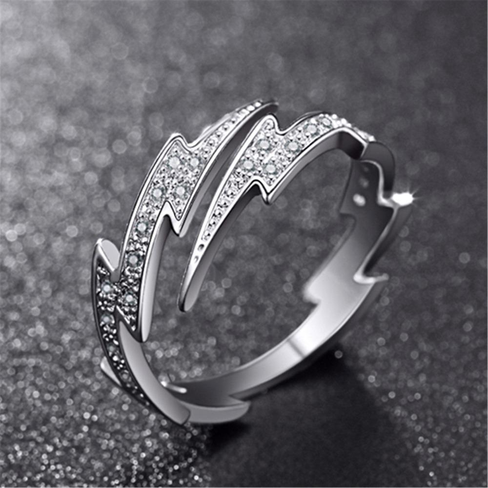 Personality Fashion Gold Color Stainless Steel Zircon Lightning Opening Couple Ring for Women Men Charm Fashion Finger Jewelry
