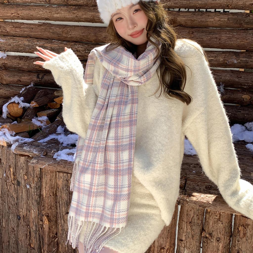 1116 New Korean Atmosphere Gentle Versatile Scarf Women's Winter Plaid Tassel Thickened Scarf Shawl