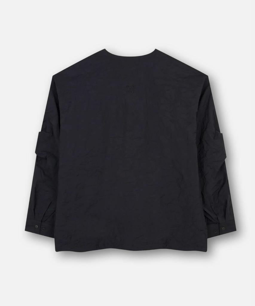 Kodeumopeu Crease Woven Sweatshirt Black