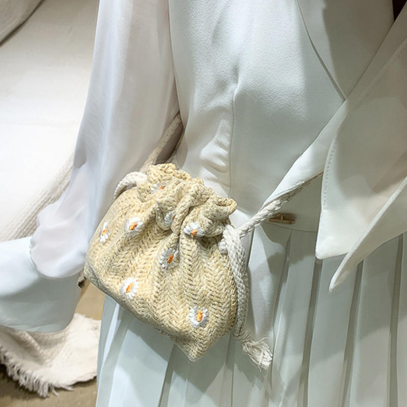 Women'S Summer Beach Shoulder Bags Straw Weave Bucket Bags Rattan Handbags Totes Casual Handbags Retro Mini Shoulder Bag