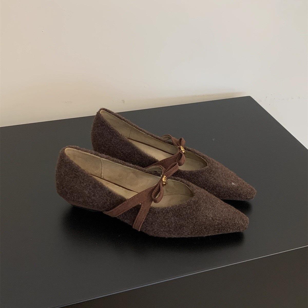 

French retro bow Mary Jane Mao Mao shoes women s autumn and winter thick heel temperament light mouth single shoes 40 коричневий