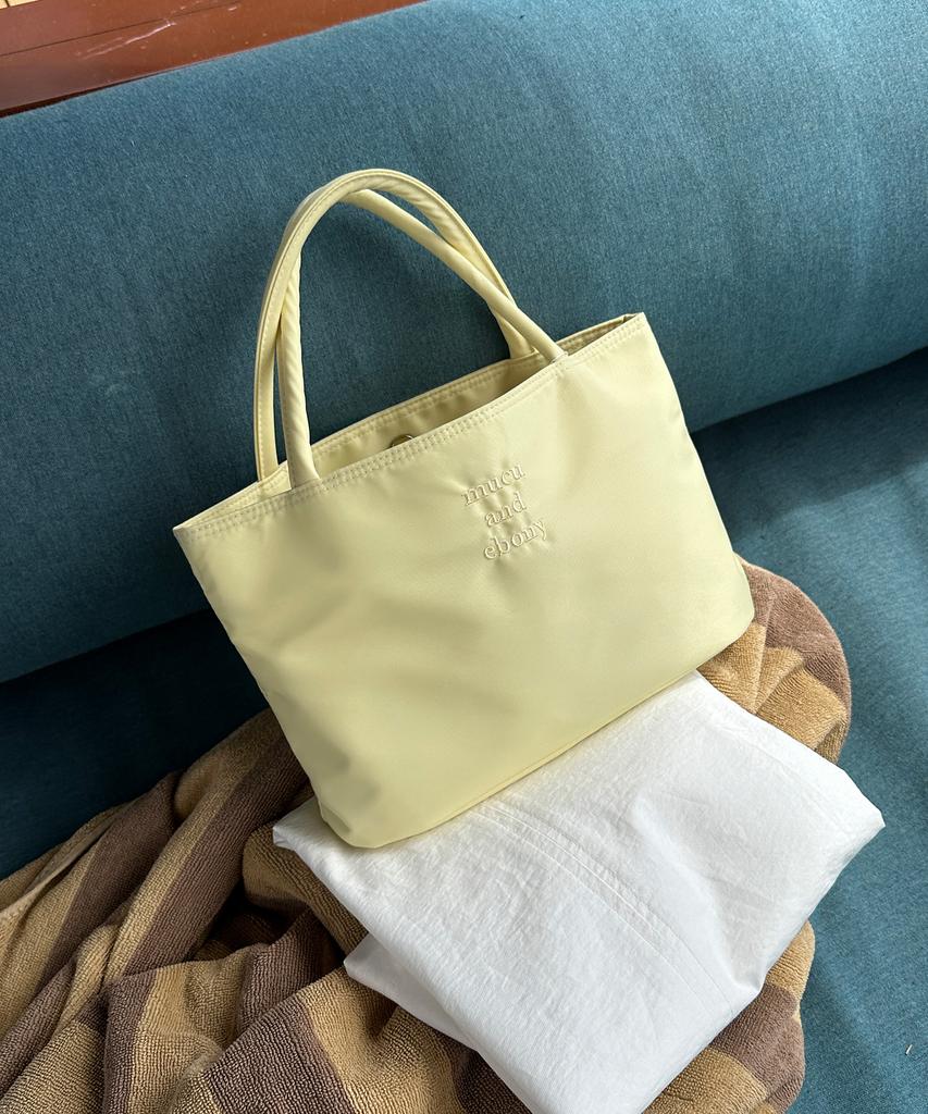 Mucu And Ebony Near Tote Bag _ Lemon