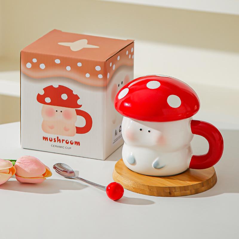 Girl's heart cartoon cute mushroom ceramic cup with lid souvenir high value creative ceramic mug coffee cup