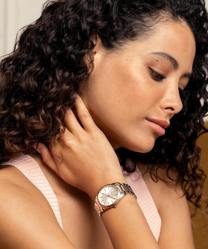 Authorized Dealer Olivia Burton Watch 24000240 Classic Glowful White Silver with Rose Gold 34mm [OLIVIA BURTON] Women's [CLASSICS] & Bracelet,