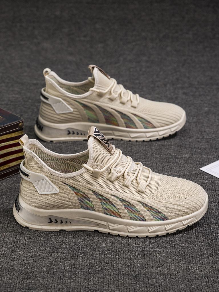 Große Größen, Herren-Sportschuhe für den Frühling, koreanische Version von Flying Woven Laufschuhen für junge Leute, lässig und bequem, trendige Herrenschuhe für Väter.