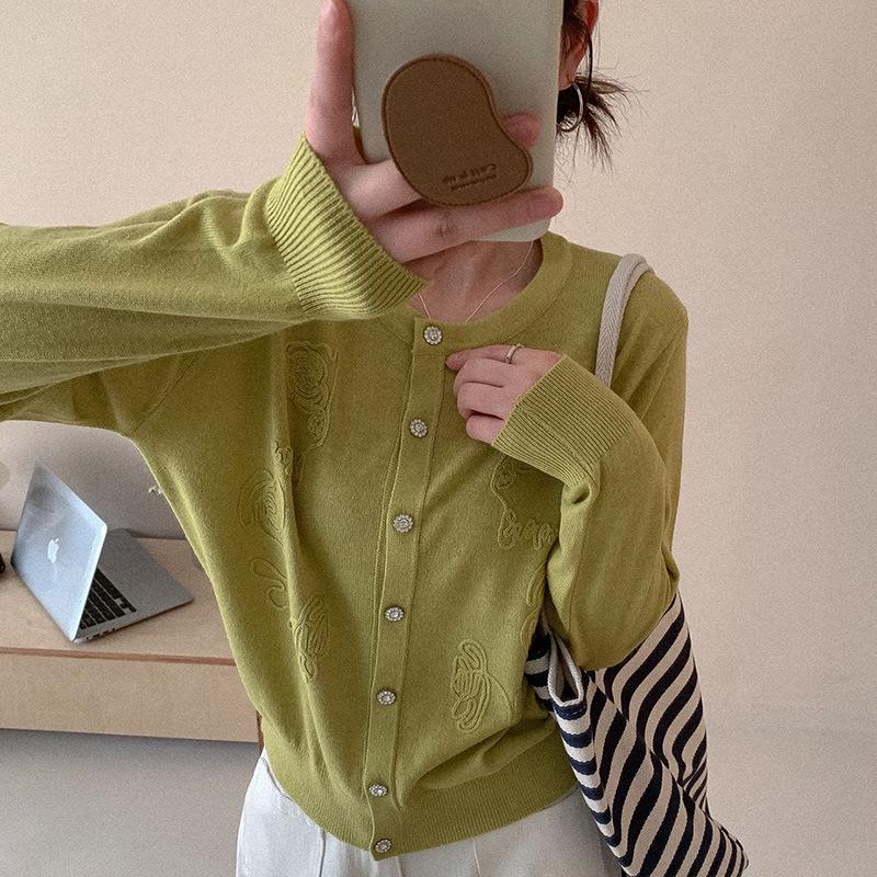 Women's Knit Cardigan Outerwear: Round Neck, Spring/Summer 2026 Fashionable Sweater Top.