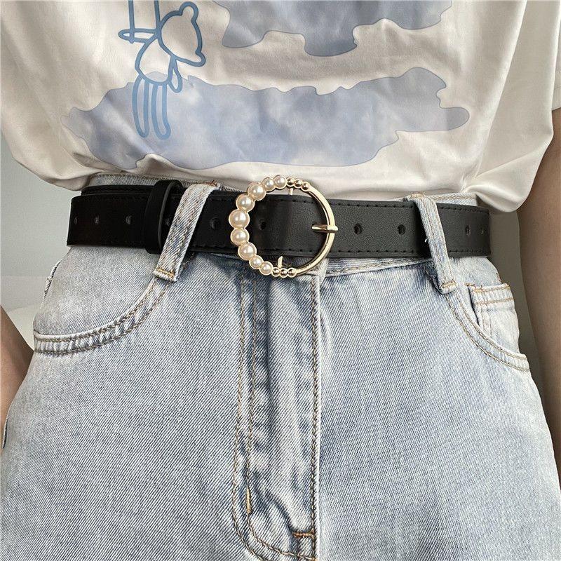 Fashionable Pu Women's Belt Featuring Elegant Heart Design For Versatile Styling