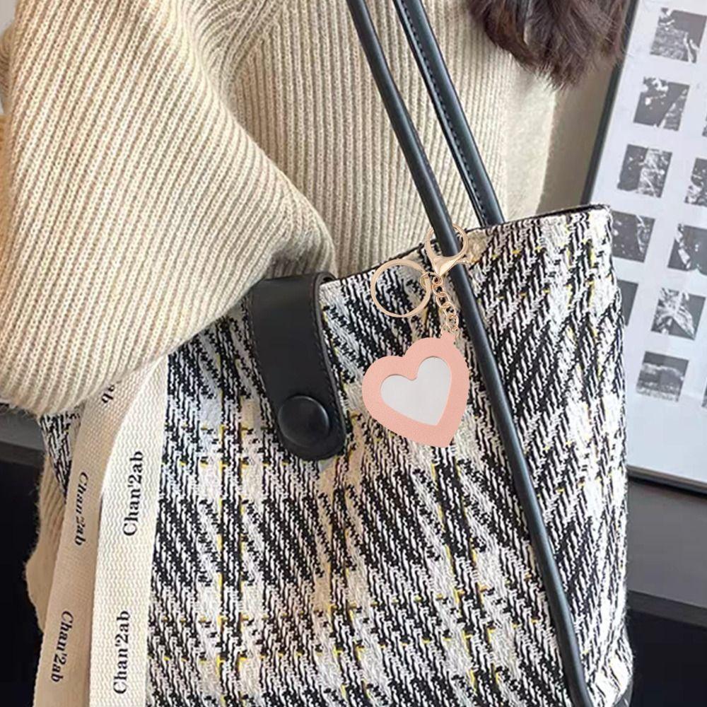 Trinket Heart Cosmetic Mirro Keyring with Key Ring Makeup Mini Mirror  Female Lady Girl