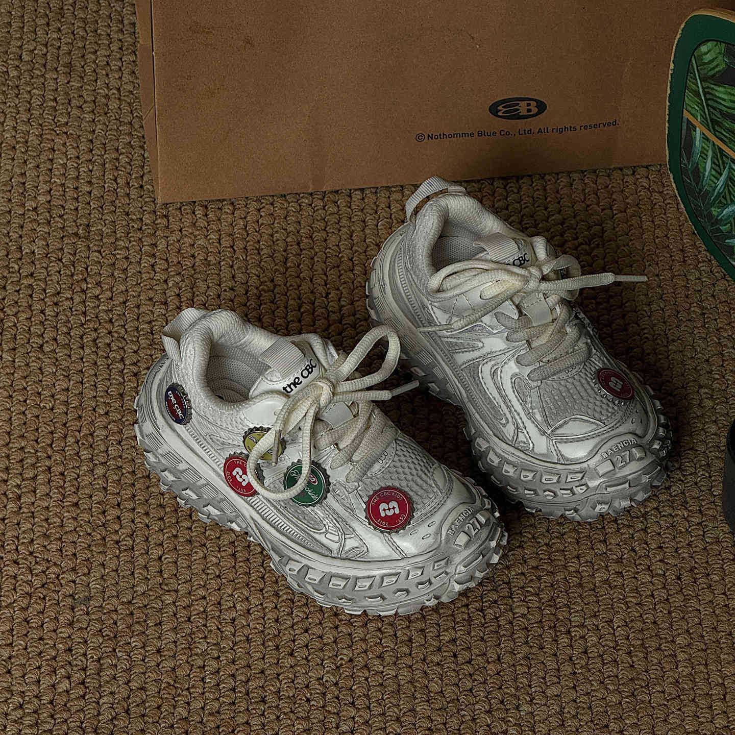 

XSHX Paris tire shoes children s light dad shoes rubber outsole beer cover Velcro boys and girls double net autumn 30