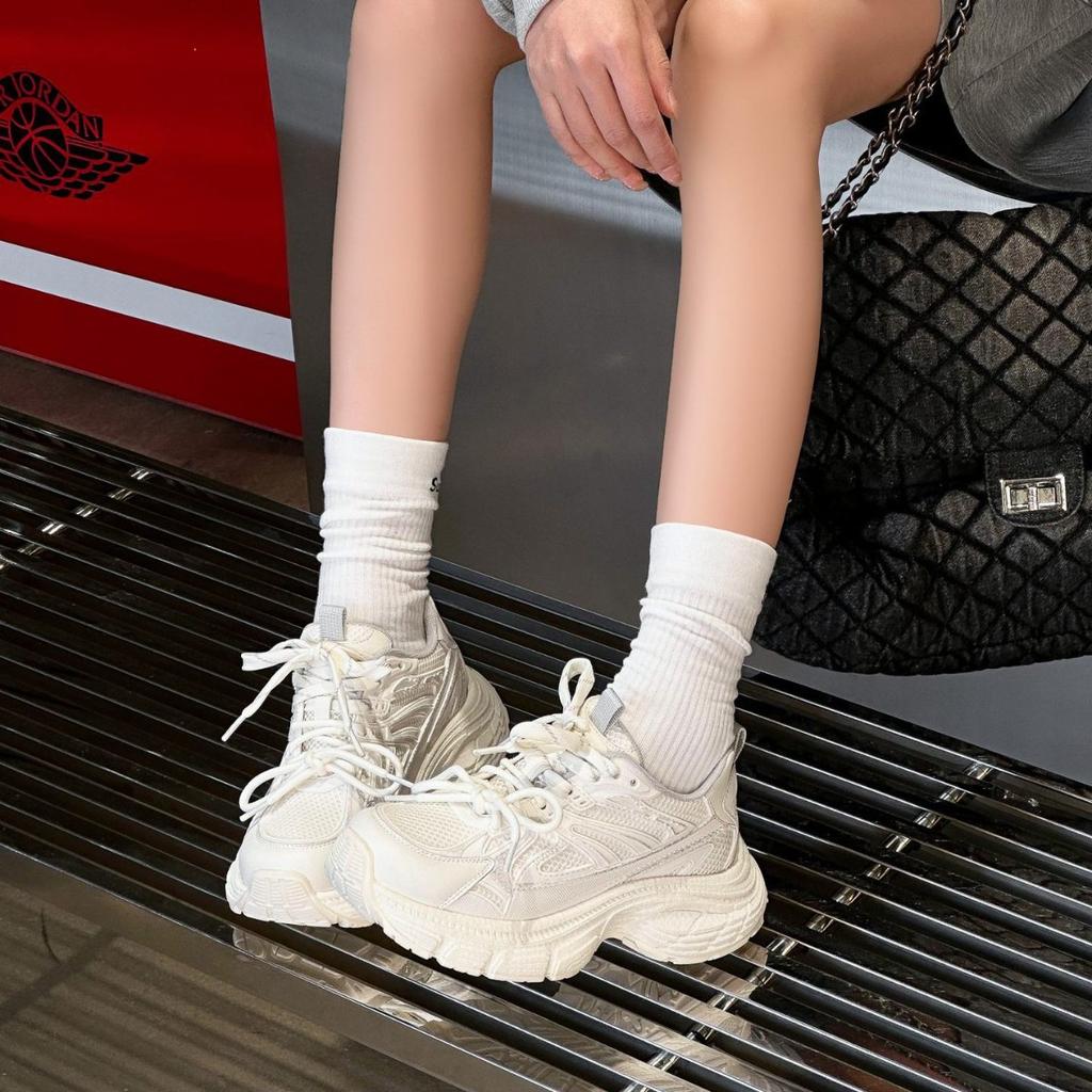 European Station Leather Silver Daddy Shoes Women's 2025 Spring New Thick-soled Heightening Versatile Comfortable Heightening Sneakers