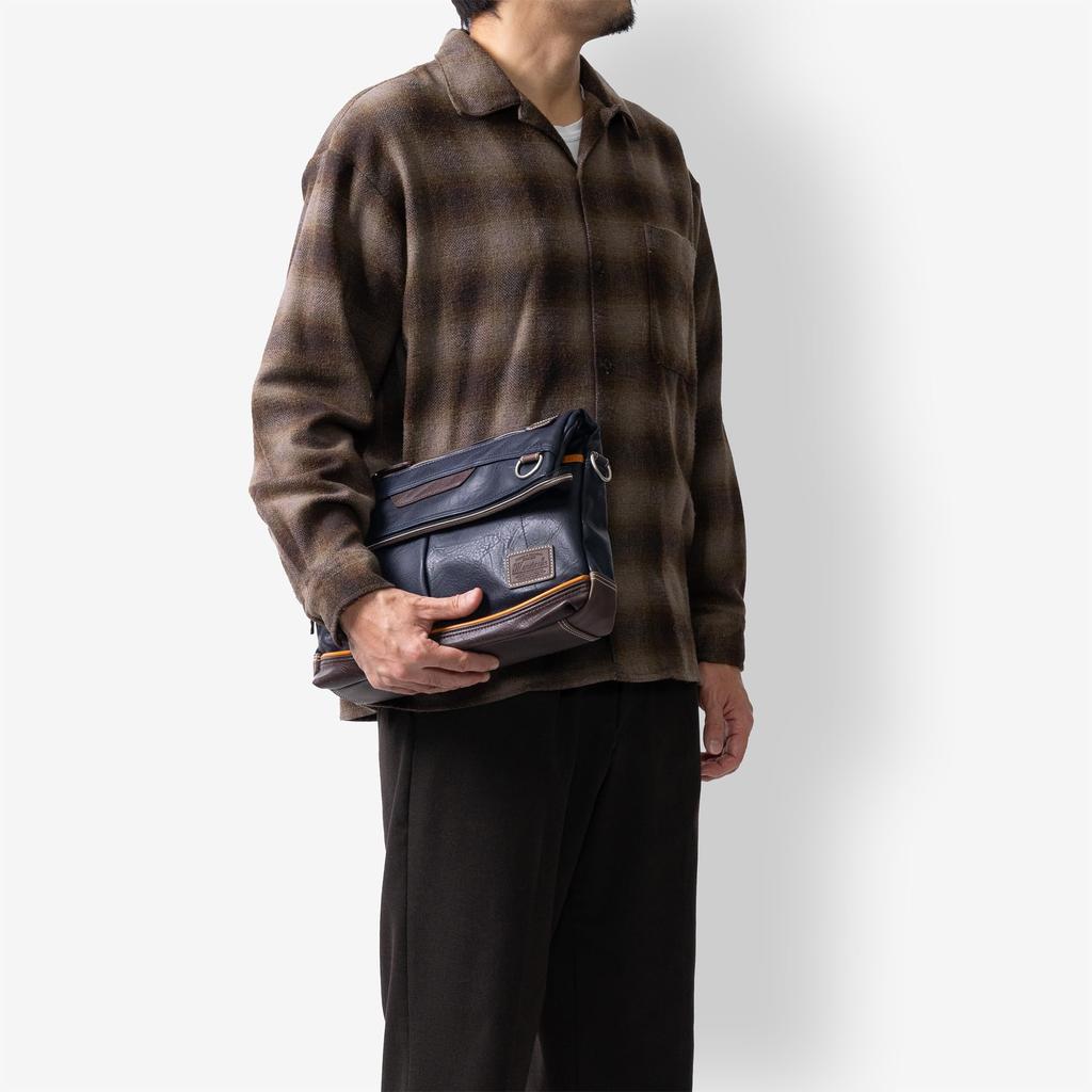 YUQ Shoulder Bag Navy [Mustache] VMR-5696