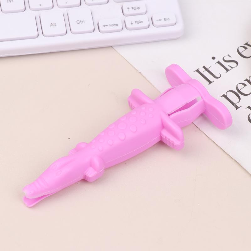 1 ks opakovaně použitelný roztomilý ochranný kryt na jehlu ve tvaru krokodýla, kryt na zubní stříkačku, nástroj pro zubního lékaře na injekční podávání