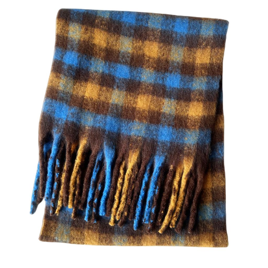Foreign trade winter thickened imitation mohair small plaid scarf European and American new thick tassel plaid scarf shawl manufacturer