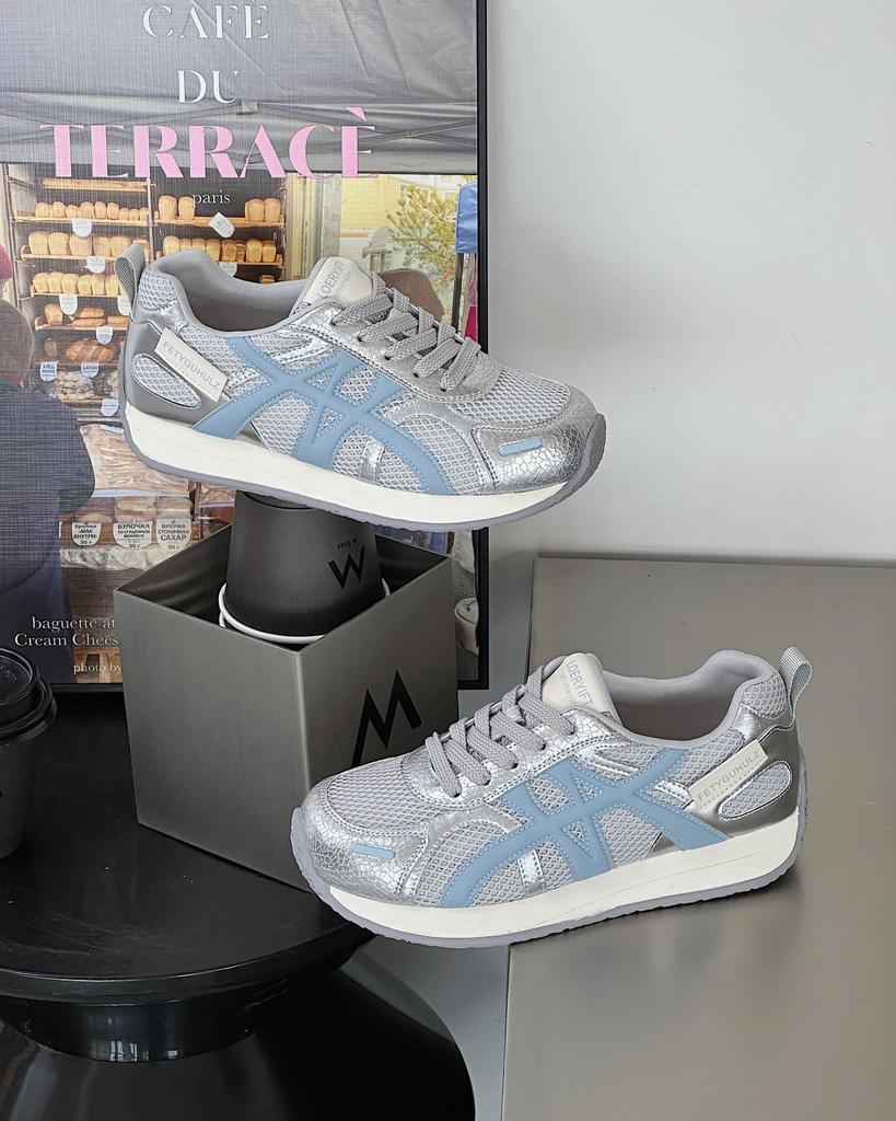 Retro vielseitige Sport-Joggingschuhe Damen 2025 Frühling neu Leder Mesh atmungsaktiv leicht lässige Dad-Schuhe