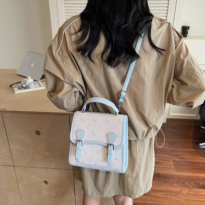 Moteriškos rankinės – Moteriškos kuprinės