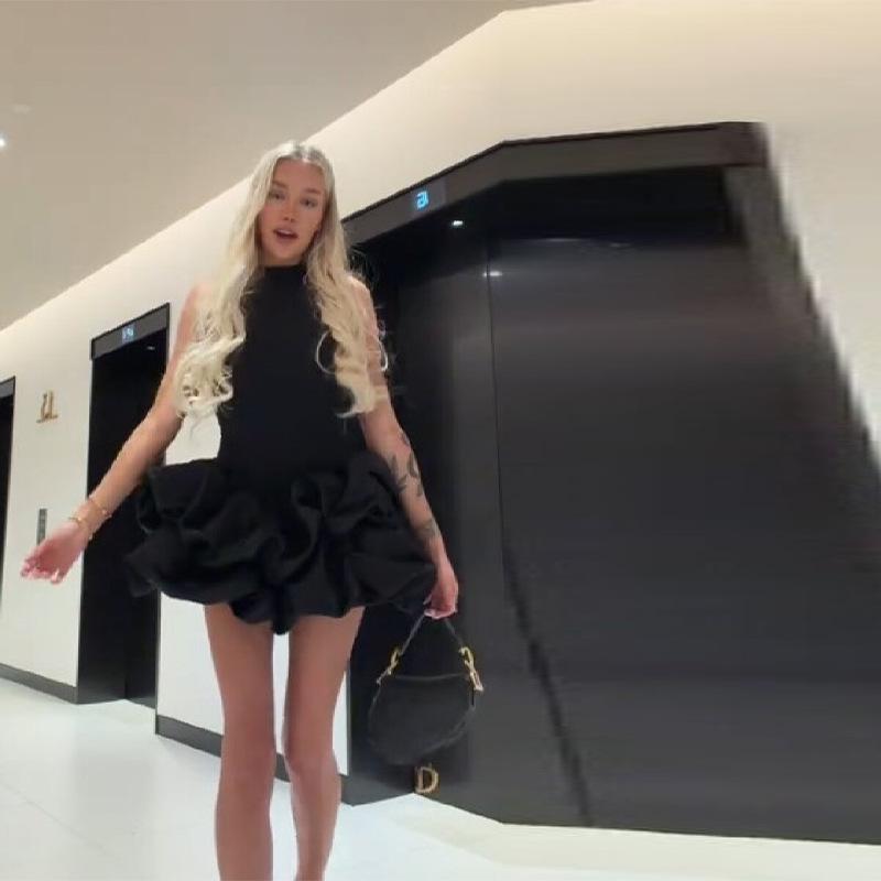 2026 Spring Sweet Sleeveless Satin Patchwork Fluffy Skirt for Women - European & American Style Fashion