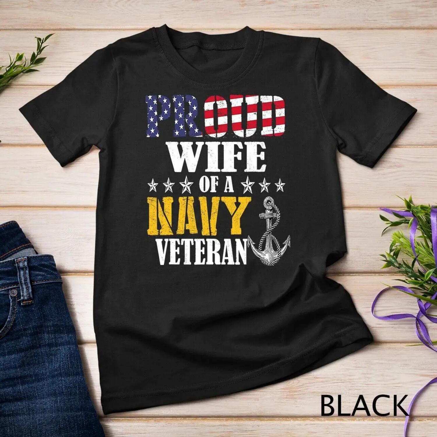 Vintage Proud Wife Of A Navy For Veteran s T Shirt S чёрный