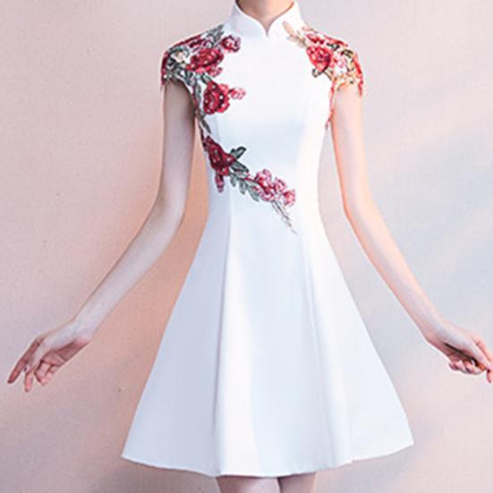 Women Cheongsam Dress Half Turtleneck High Waist Above Knee Length Temperament Chinese Dress for Banquet