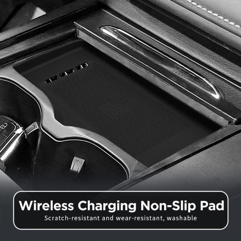 Car Silicone Protective Pad For Omoda 5 EV 22-25 Wireless Charging Silicone Anti-slip Mat Interior Accessories