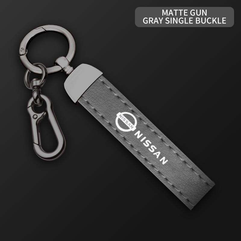 Car Key Chain Metal 360 Degree Rotating Buckle For Nissan Murano Navara Qashqai X-trail Patrol NV200 Note Frontier Accessories