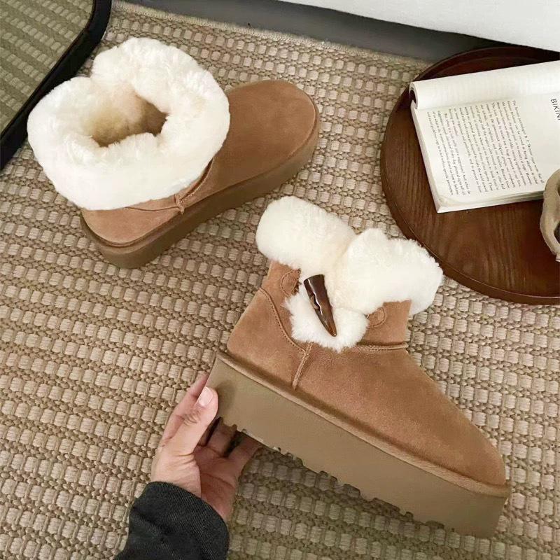 Sangpo Women's Sheepskin & Wool Thick-Soled Snow Boots - 2025 Winter Collection Genuine Leather & Wool Toggle.