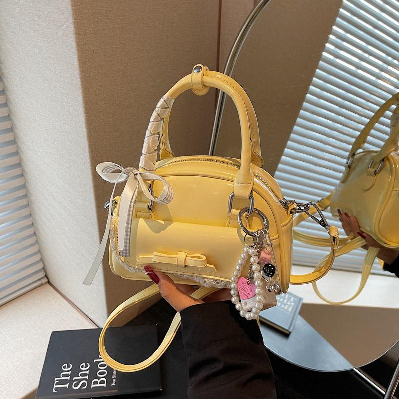 High-end Niche Bag Women's New Summer Fashion Messenger Bag Portable Pillow Bag