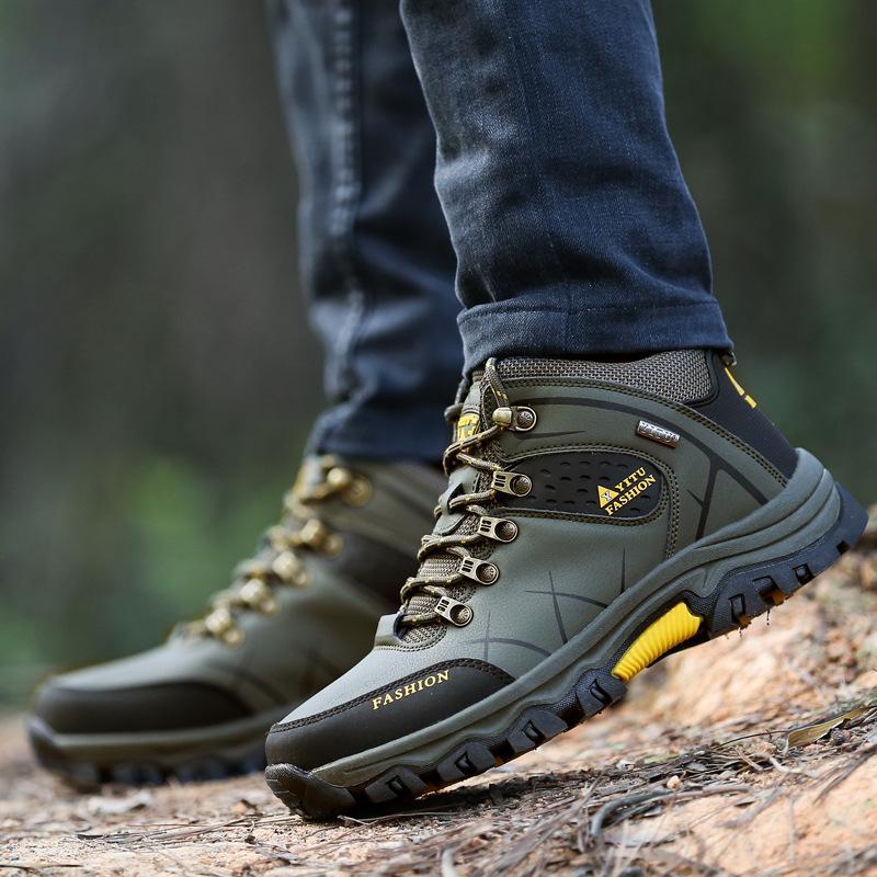 2025 Fall/Winter Plus Velvet Men's High-Top Hiking Shoes, Non-Slip, Wear-Resistant, Large Size, Cotton, Outdoor