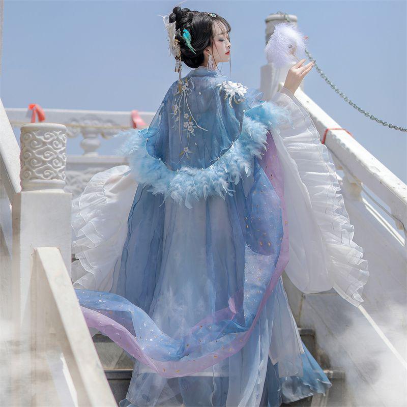 2026 Sommer Tang-Dynastie Qixiong Hanfu Damen Stickerei Großer Ärmel Umhang Set