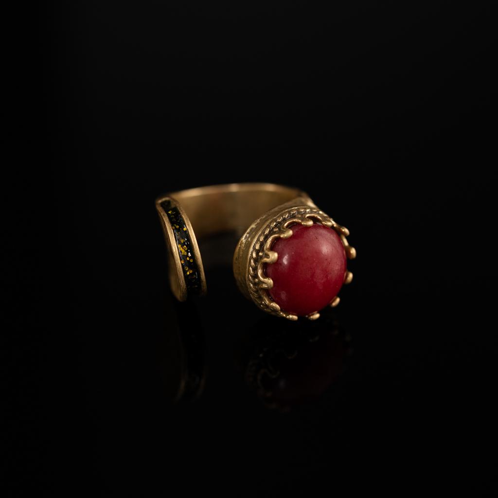 Medieval Copper Alloy Ring, Retro Court Style, High Sense Female Designer Temperament, New Ring
