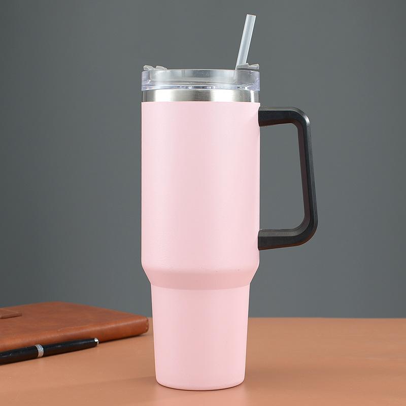 New 40Oz With Handle Stainless Steel Travel Cup Outdoor Car Handle Cup With Straw Car Heat Preservation Cold Insulation