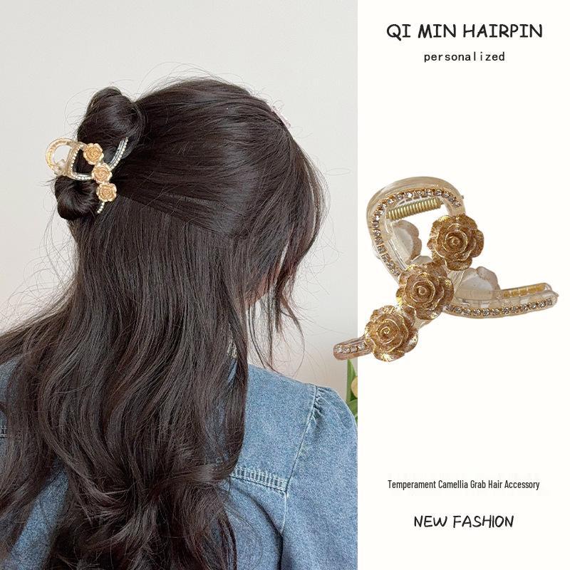 

Camellia Shark Hair Clip чорний