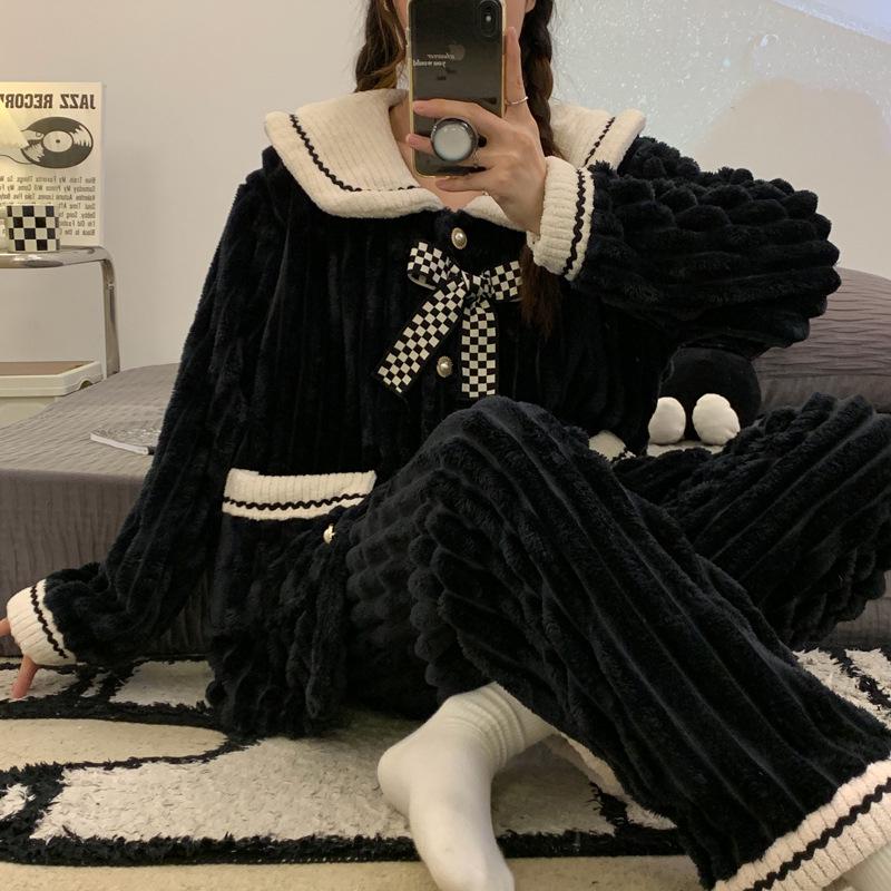 

Черная фланелевая пижама для девочек в студенческом стиле — симпатичная, из плотного кораллового флиса, большого размера, на осень и зиму. XL