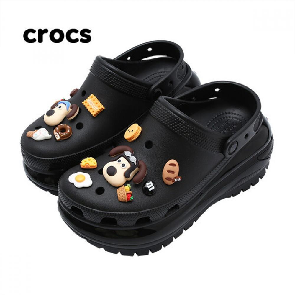 

Crocs Classic Mega Crush Clog Black Sandals Aqua Shoes M6W8250
