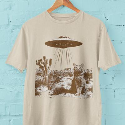 Vintage Cat UFO T-Shirt: Country Western Unisex Tee