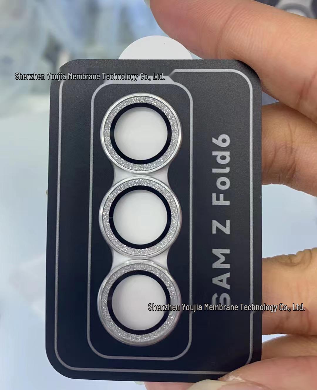 

Eagle Eye Locator for Samsung ZFold6/5 & ZFlip6 Camera Lens Glitter Film CD Pattern Z Flip6 Two Holes