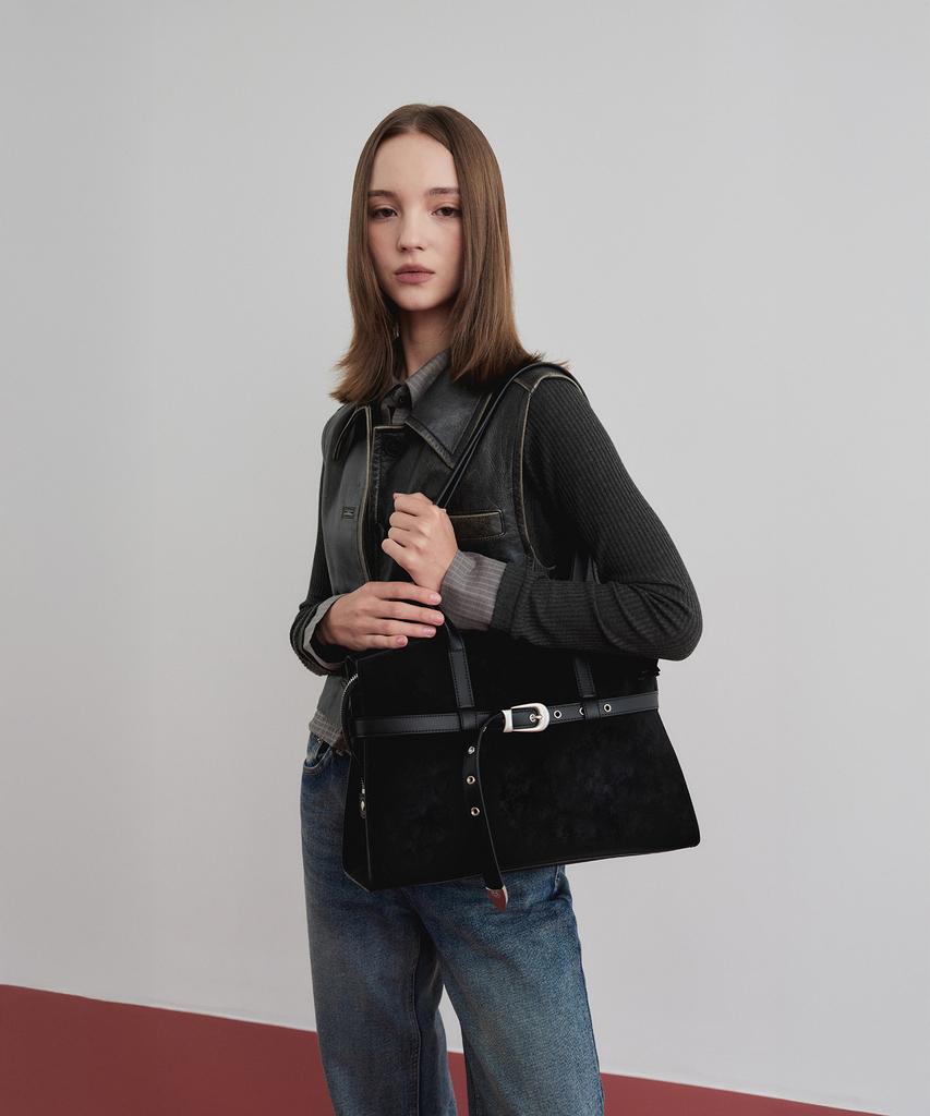 Christine Project Dusty Belt Shoulder Medium(Black Truffle)