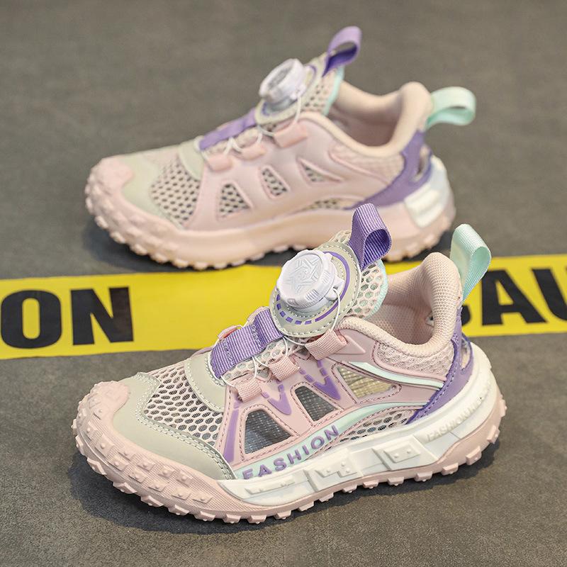 

Boys hollow frame shoes 2025 summer new children s travel climbing net shoes girls middle and older children rotating buttons 39