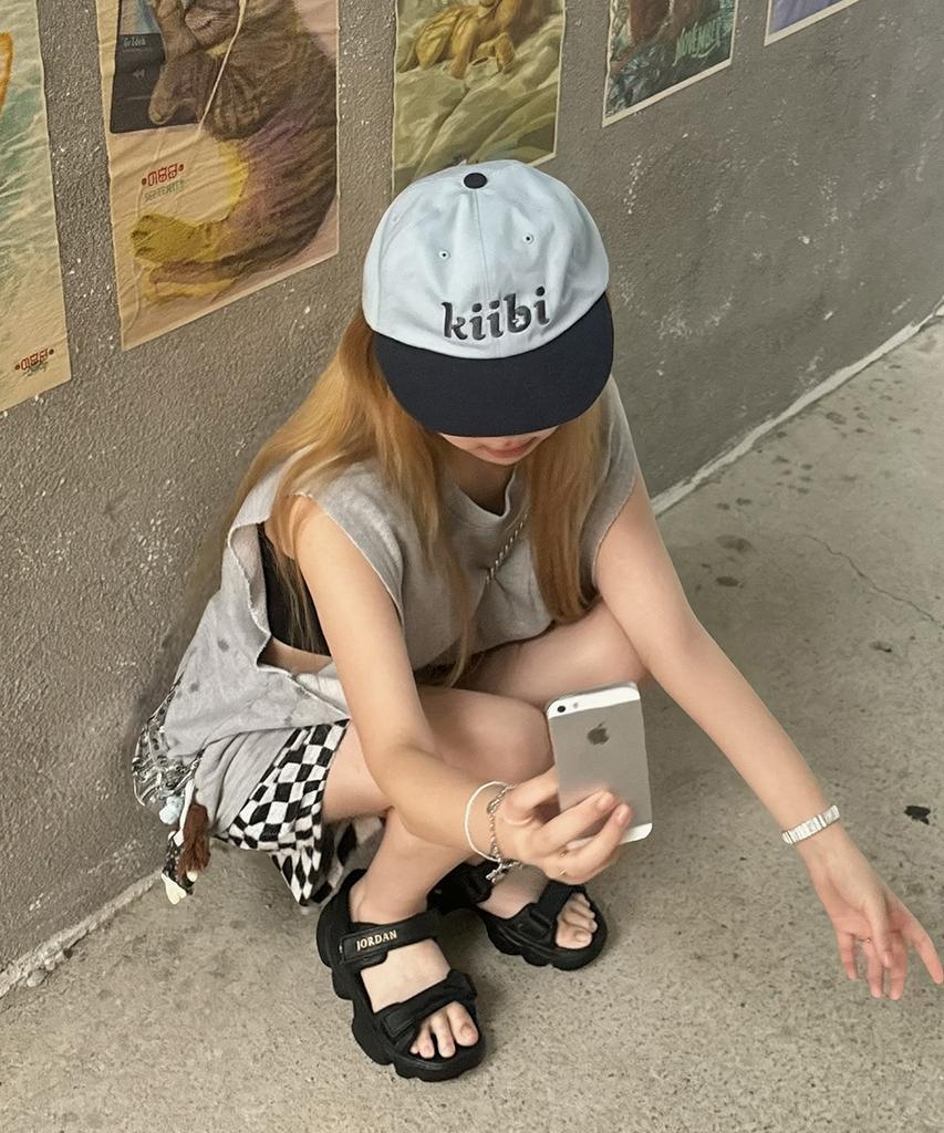 Kiibi Logo Two Tone Cap Sky Blue & Navy