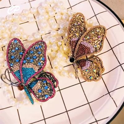Creative Rhinestone Butterfly Brooch Femininity Fashion Coat Pin Accessories Exaggerated Pin Retro Accessories