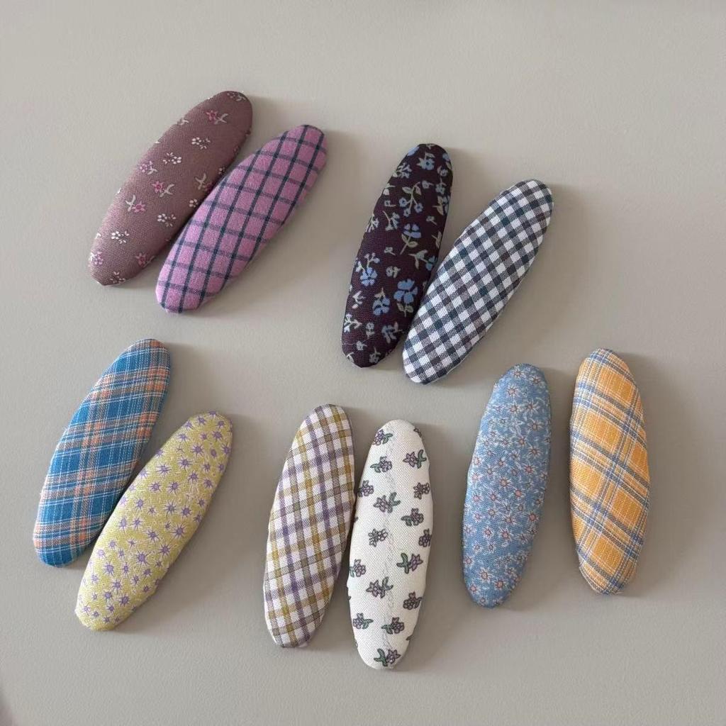 Korean Plaid Floral Oval Hair Clip - Cute & Simple Hair Accessory