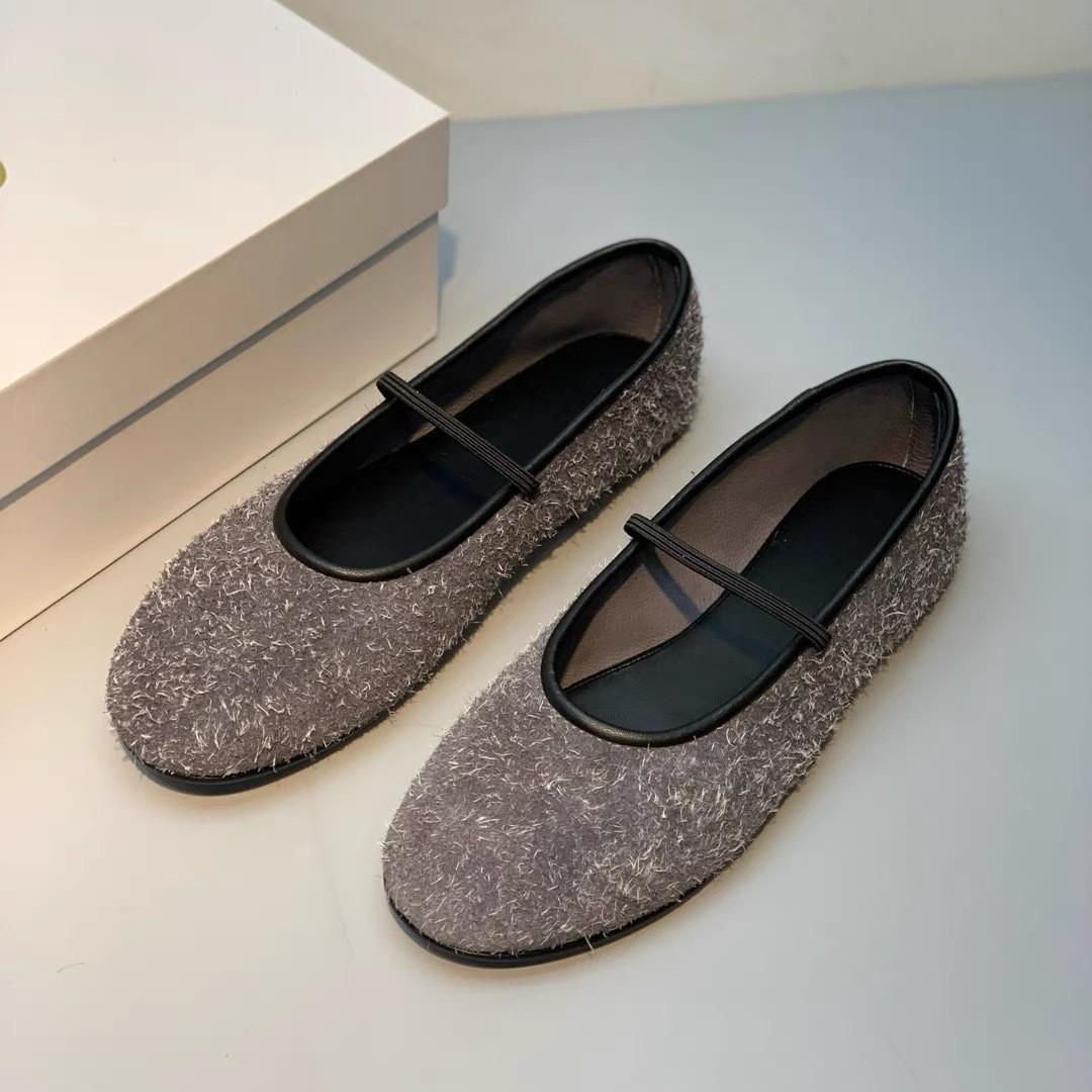 

Sheepskin version~ niche spring and summer new flat-soled dancing shoes grandma shoes round head shallow mouth soft sheepskin Mary Jane shoes women 35
