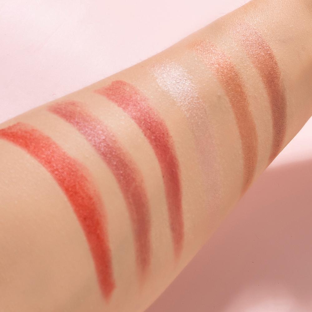 Matte Lipstick Long Lasting Waterproof Velvet Lipstick Capsule Lipstick Korean Makeup Nude Red Lip Stick for Women