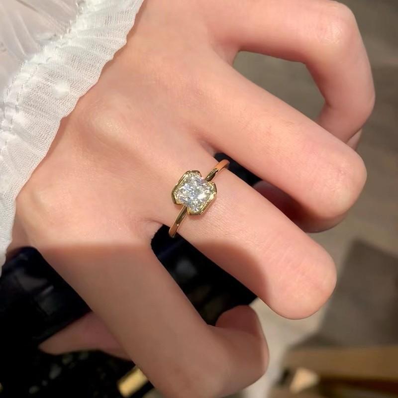 Stunning S925 Silver Bamboo Enamel Ring In Antique Gold For Women Featuring A Contemporary Geometric Design For Chic Fashion Cho