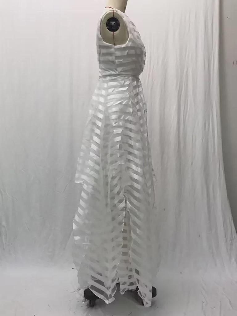 Elegant Backless Lace Mid-Waist Wedding Dress with Small Train (2025)
