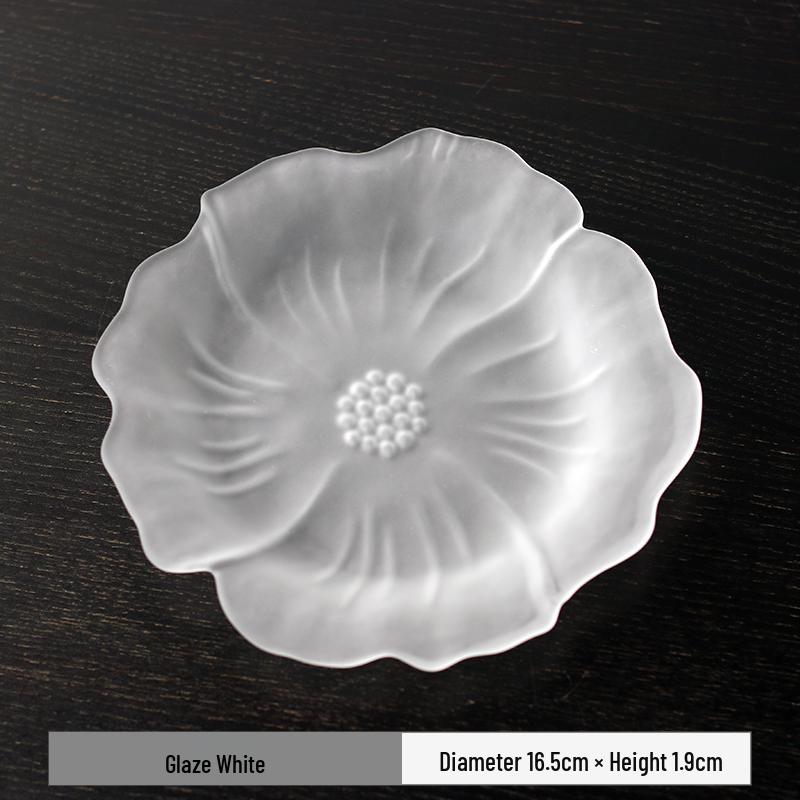 Frosted Crystal Glass Tea Tray: Petal-Shaped Dessert & Fruit Plate for Japanese Gongfu Ceremony.