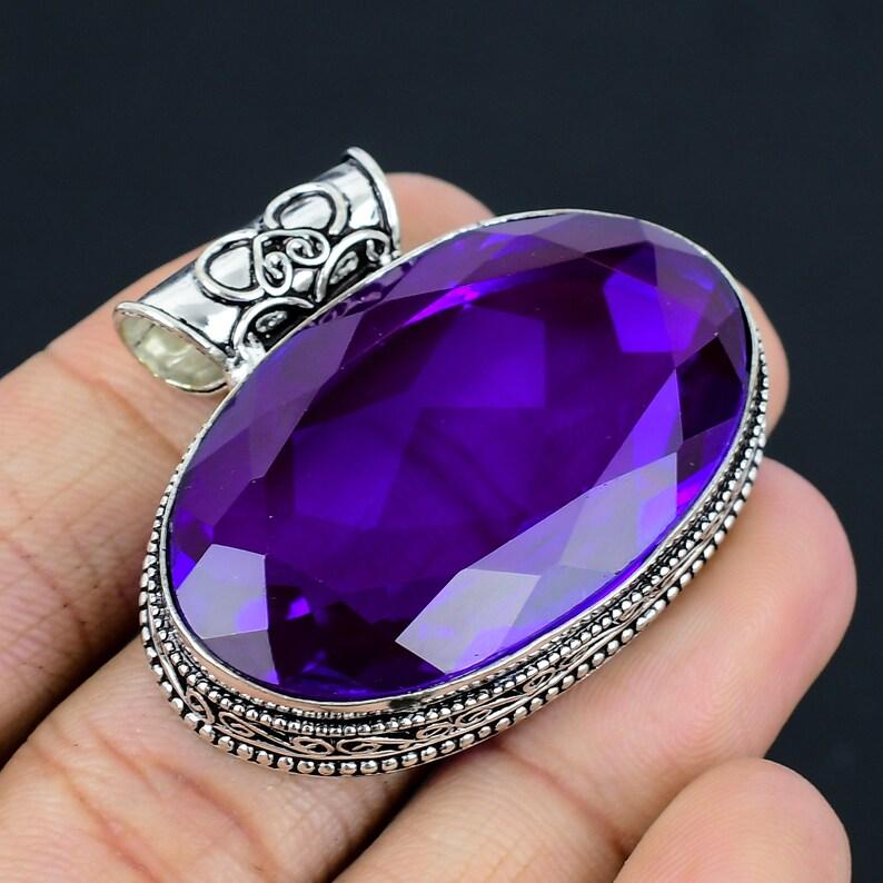 

Ювелирный подарок из стерлингового серебра 925 пробы с розовым аметистом и драгоценным камнем