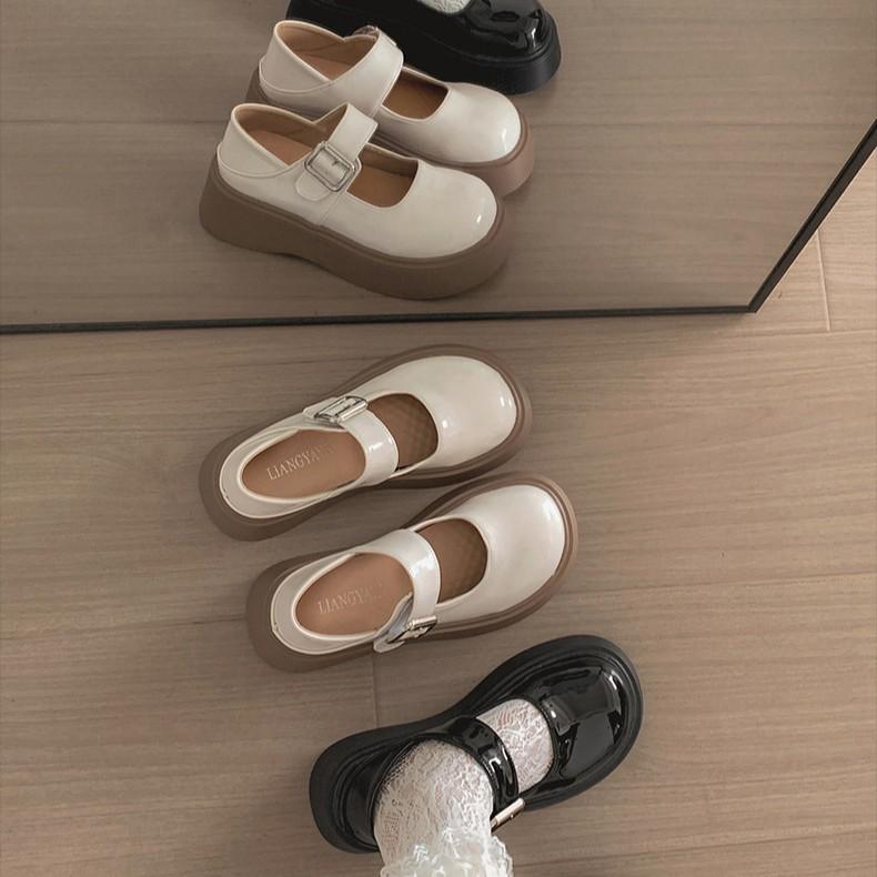 White retro British style platform heightening small leather shoes women's 2025 new summer skirt jk Mary Jane single shoes