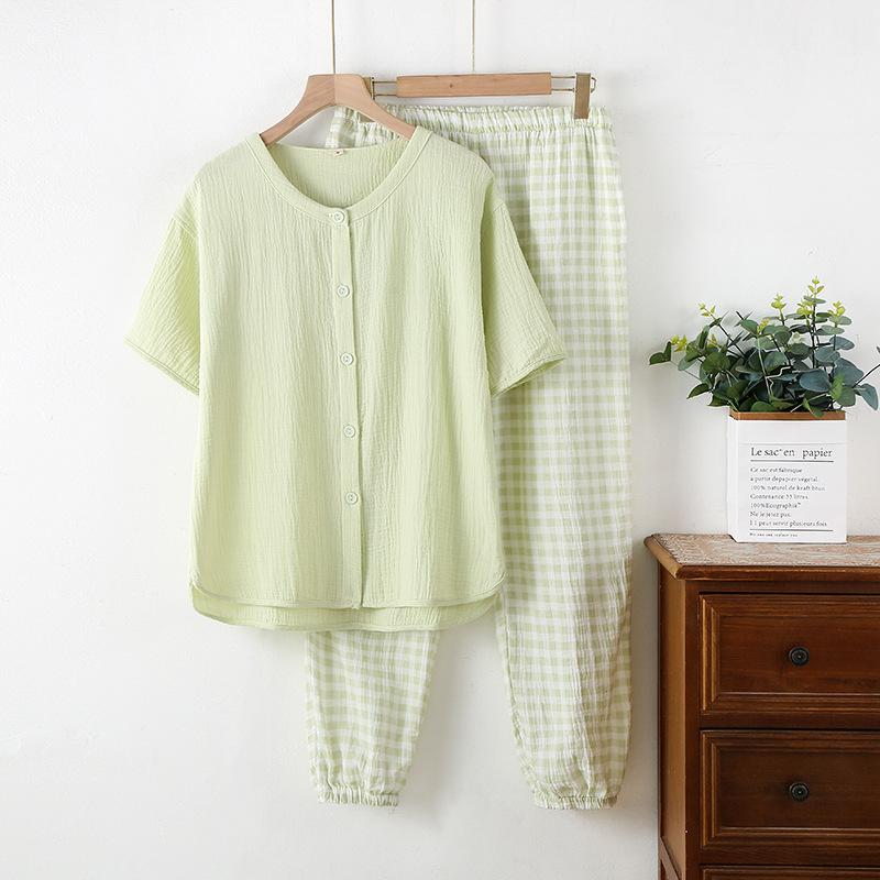 

Жіночий літній картатий бавовняний марлевий піжамний комплект з короткими рукавами та штанами вільного крою L