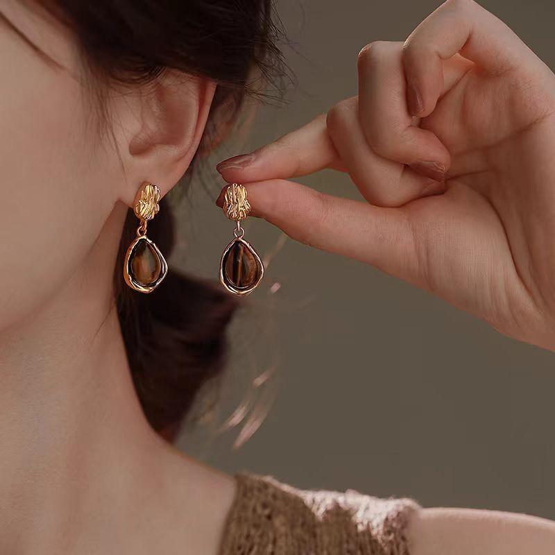 Uregelmessig Brett Maillard Vanndråpe Hengende Øredobber for Kvinner Geometrisk Anheng Øre